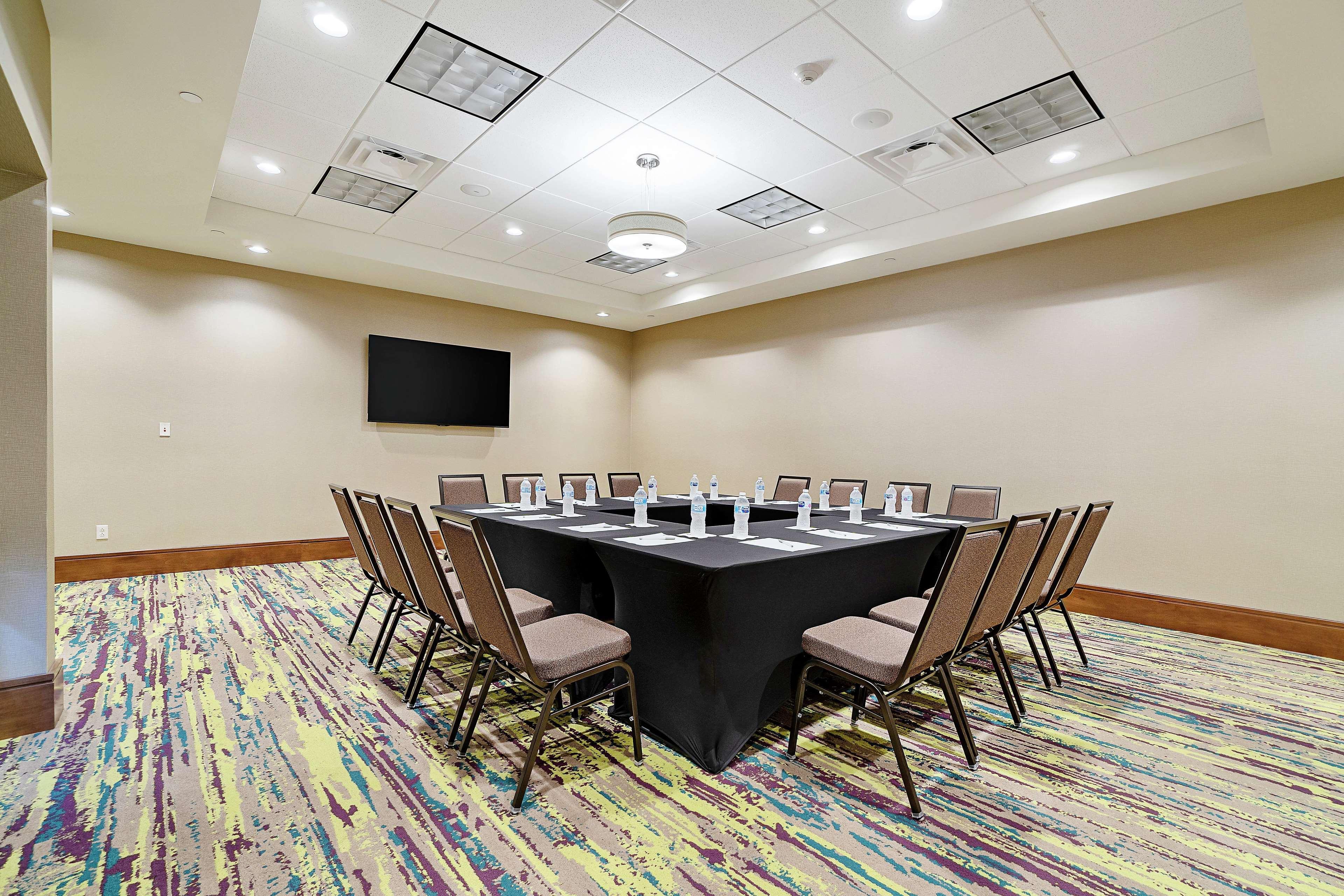 Hilton Garden Inn Edmond/Oklahoma City North Zewnętrze zdjęcie