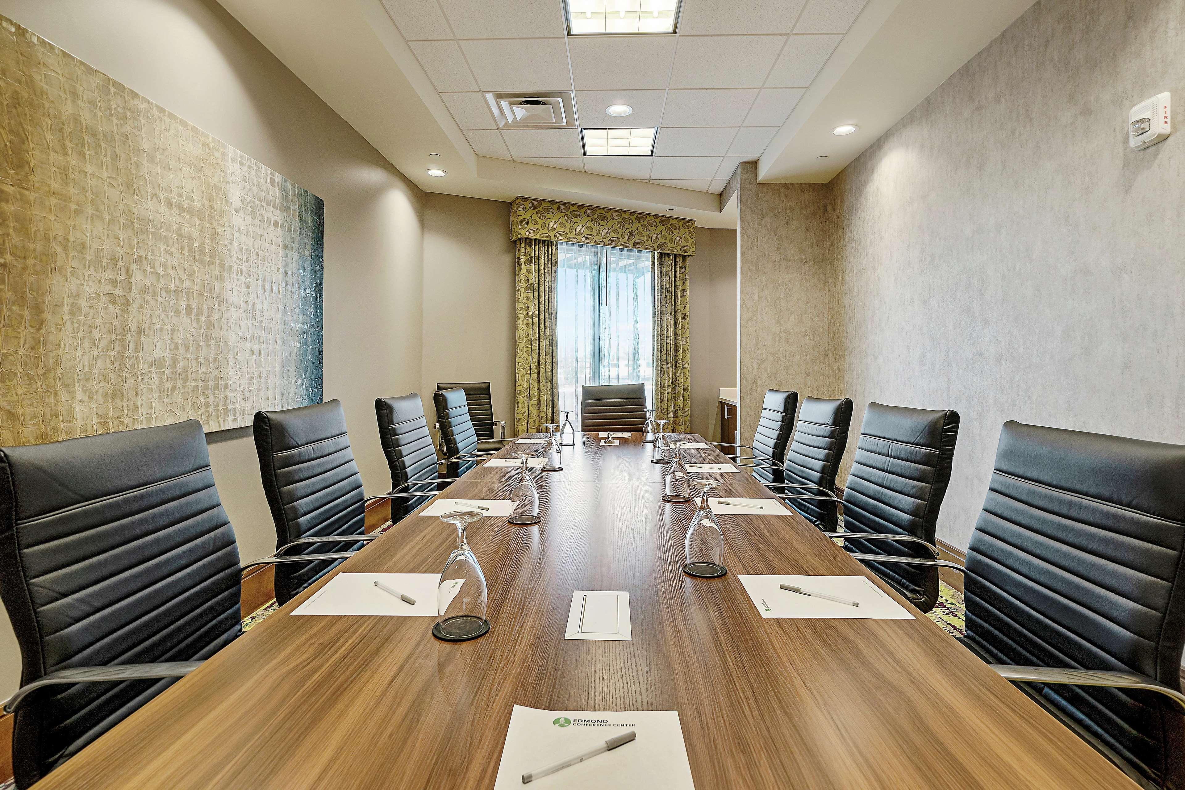 Hilton Garden Inn Edmond/Oklahoma City North Zewnętrze zdjęcie